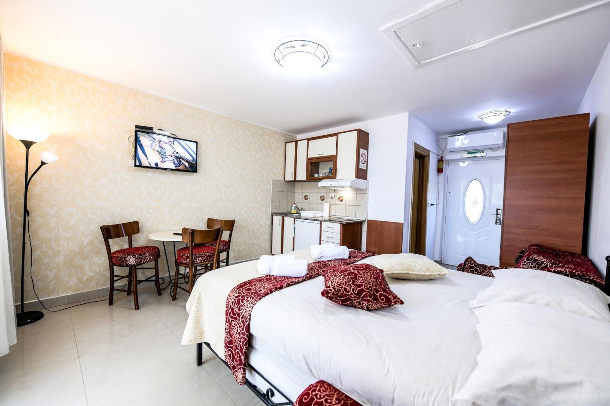 Suncani Breg Apartments Vrdnik Cameră foto