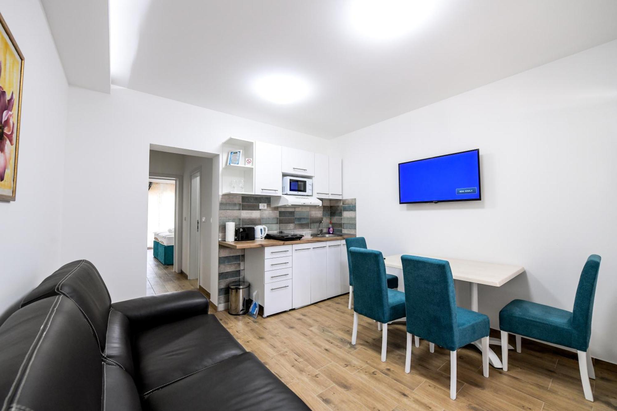 Suncani Breg Apartments Vrdnik Cameră foto