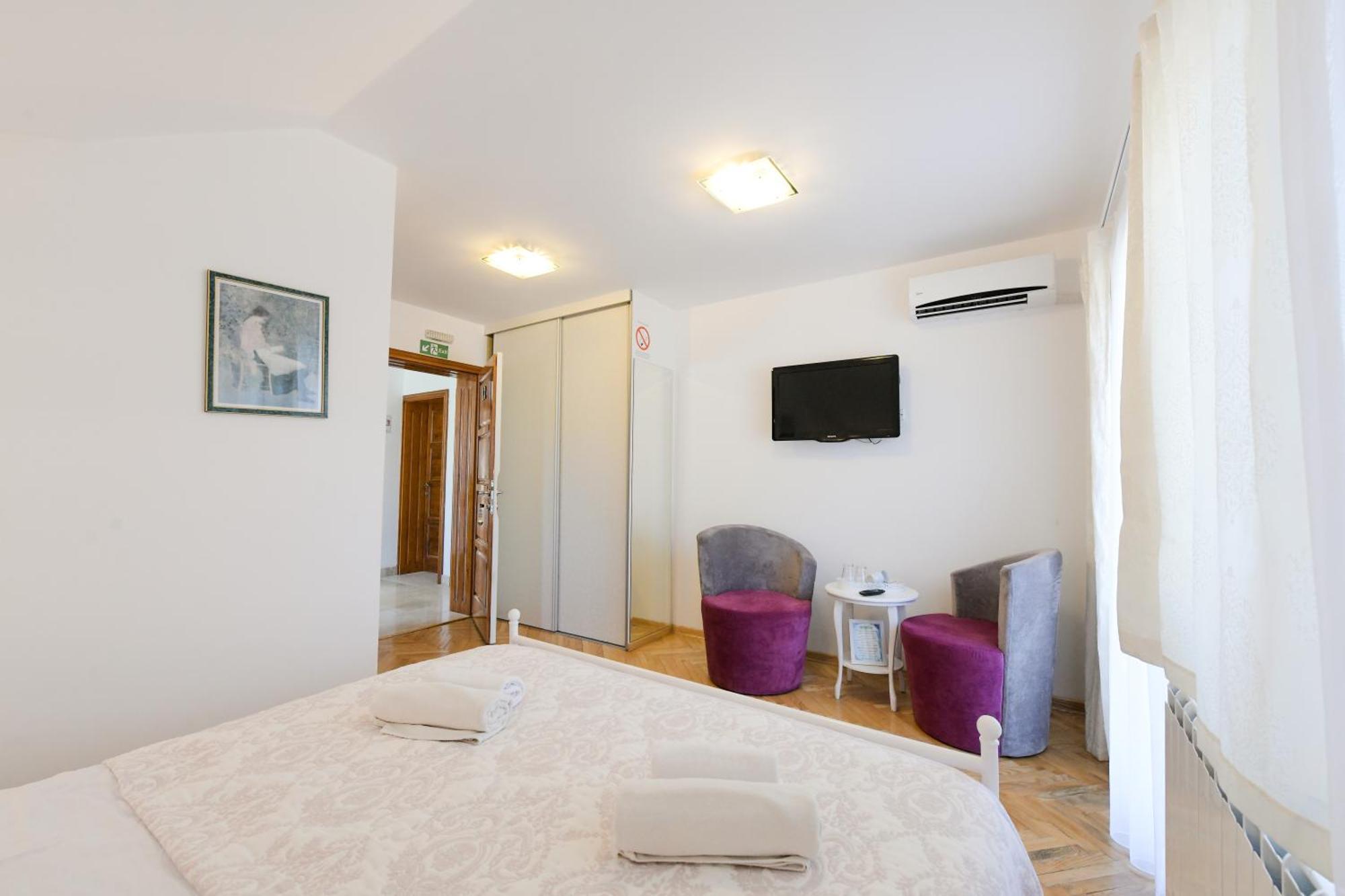 Suncani Breg Apartments Vrdnik Cameră foto