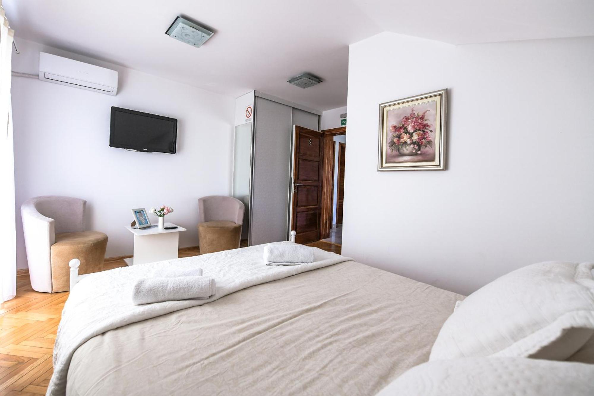 Suncani Breg Apartments Vrdnik Cameră foto