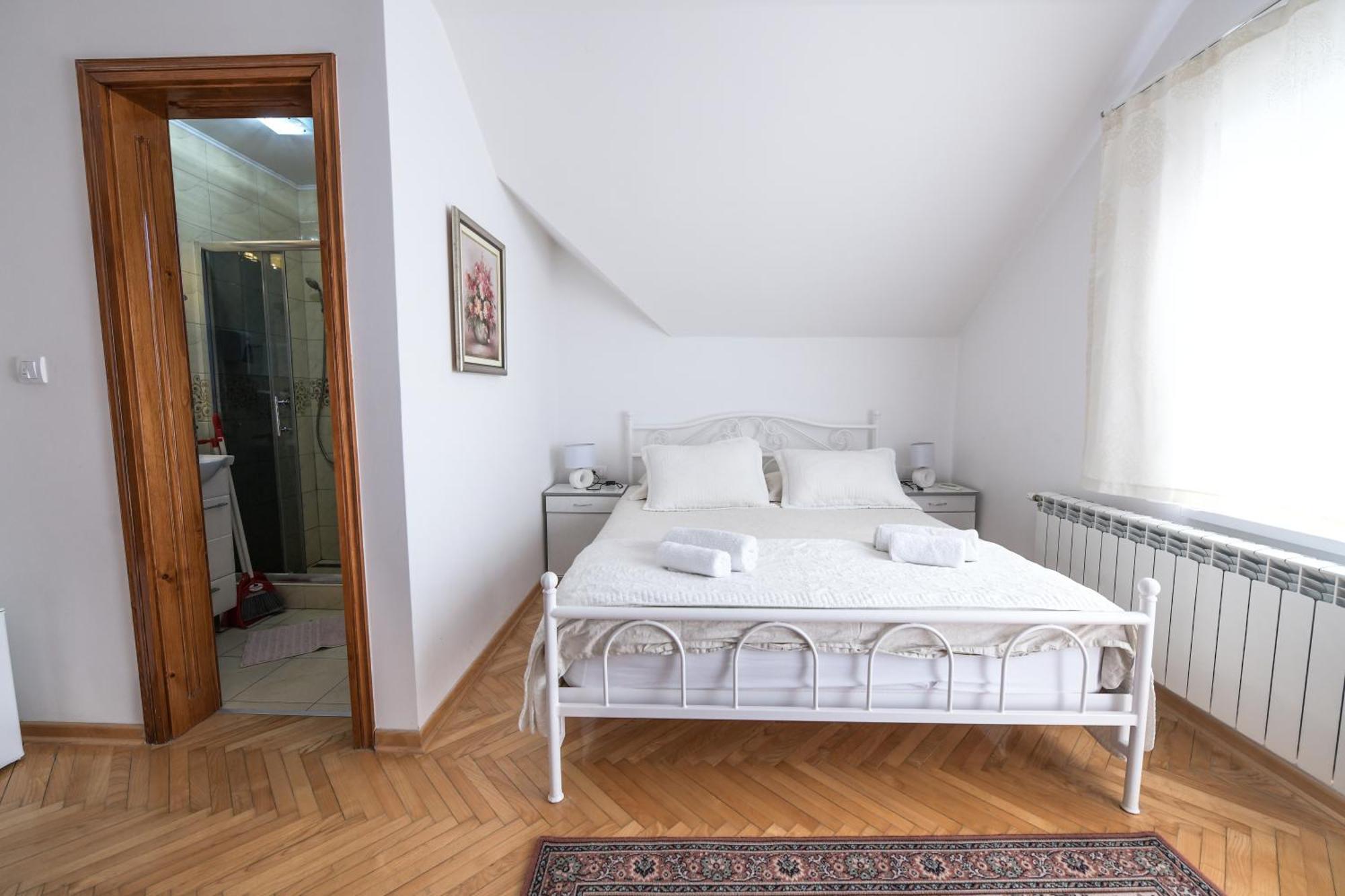 Suncani Breg Apartments Vrdnik Cameră foto